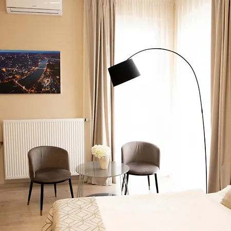 Hotel Vankos & Eszcajg